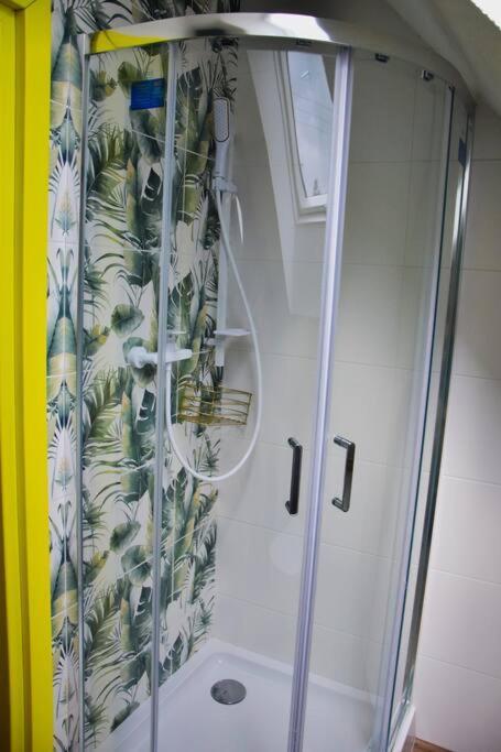 Pastelowy Domek Z Balia Elektryczna Z Jacuzzi Zalakowo 外观 照片