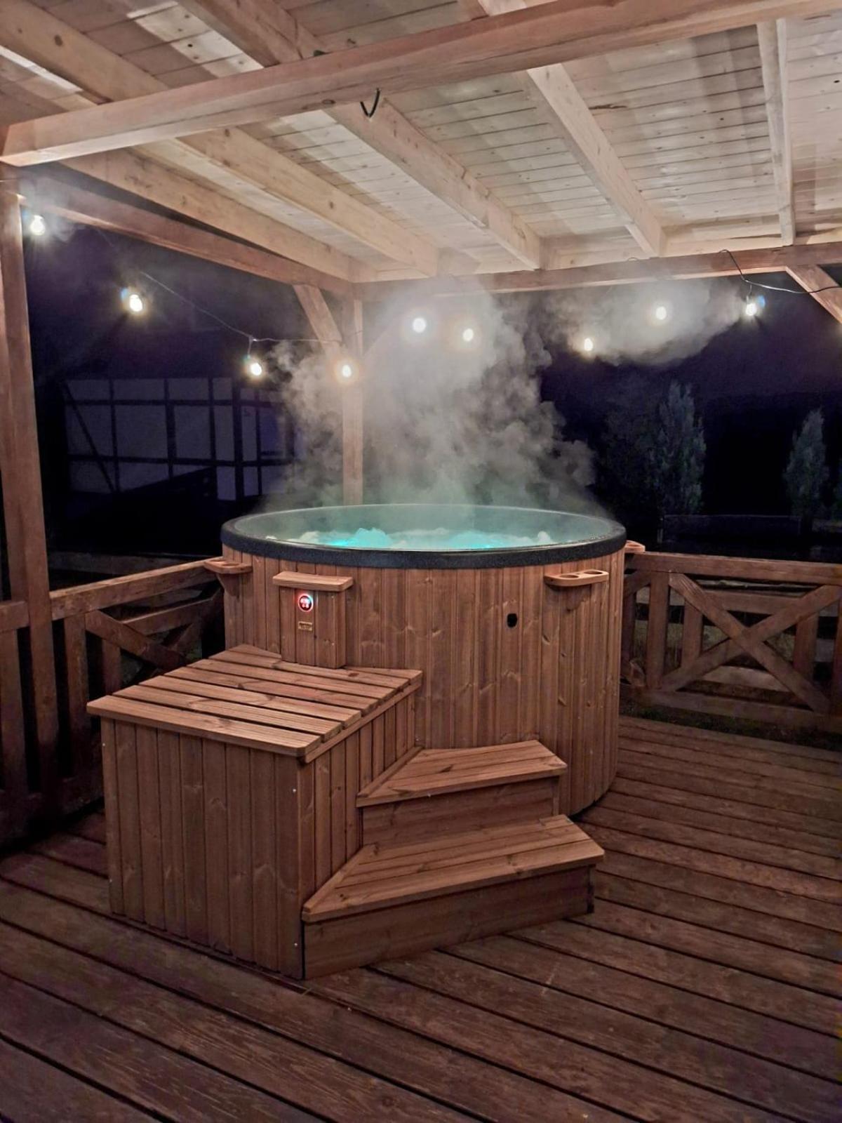 Pastelowy Domek Z Balia Elektryczna Z Jacuzzi Zalakowo 外观 照片
